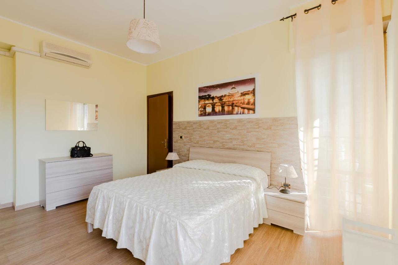 Le Rondini Apartment, 5 Persone, 2 Balconi, Policlinico Tor Vergata E Casilino Рим Екстер'єр фото