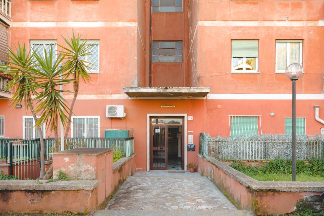 Le Rondini Apartment, 5 Persone, 2 Balconi, Policlinico Tor Vergata E Casilino Рим Екстер'єр фото