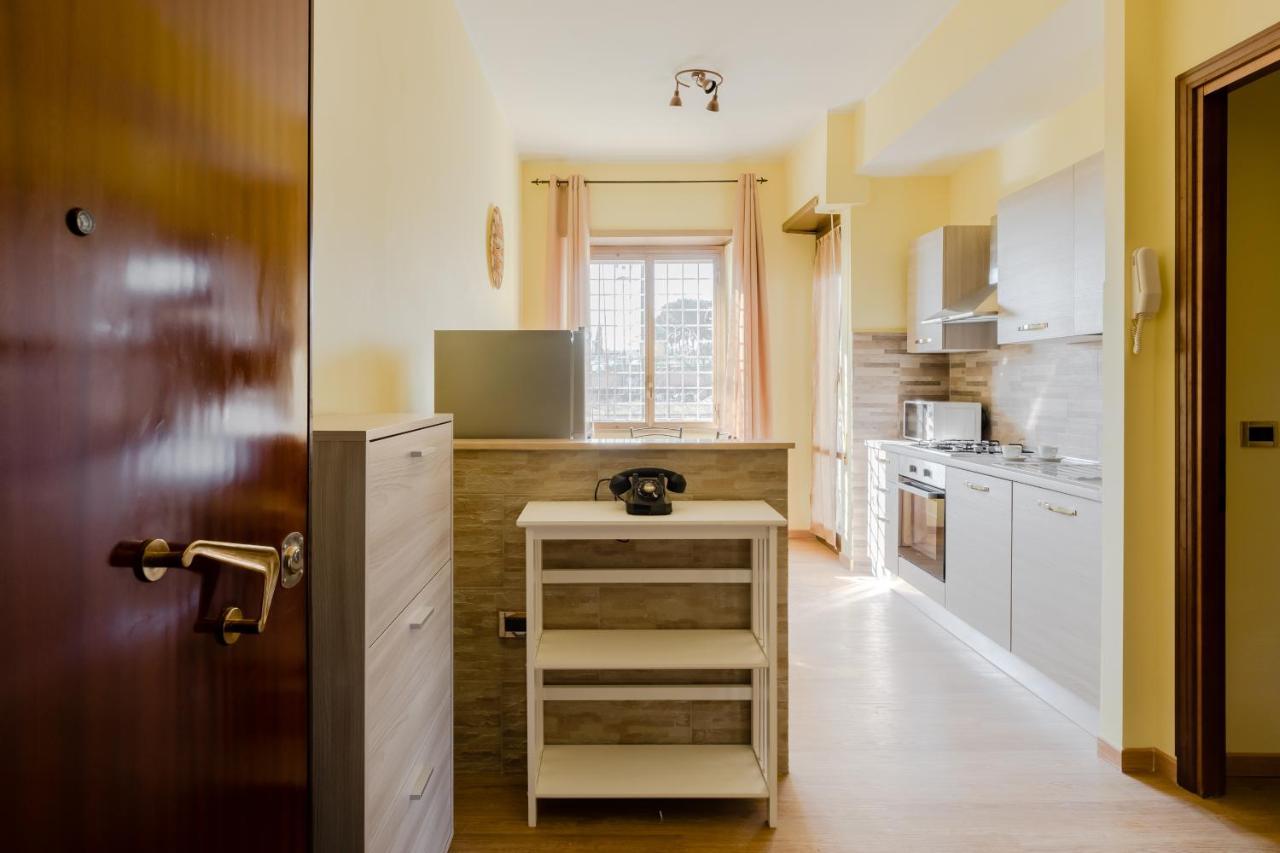 Le Rondini Apartment, 5 Persone, 2 Balconi, Policlinico Tor Vergata E Casilino Рим Екстер'єр фото